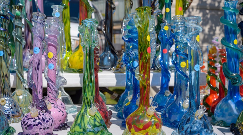 Smoking Experience with High-Quality Bongs